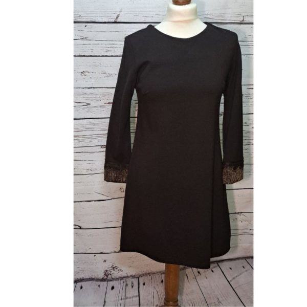 Vestido LBD Puño